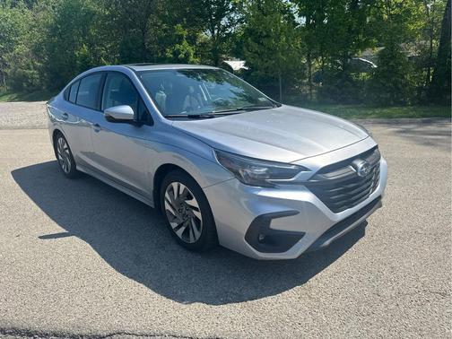Ice Silver Metallic 2025 Subaru Legacy Limited