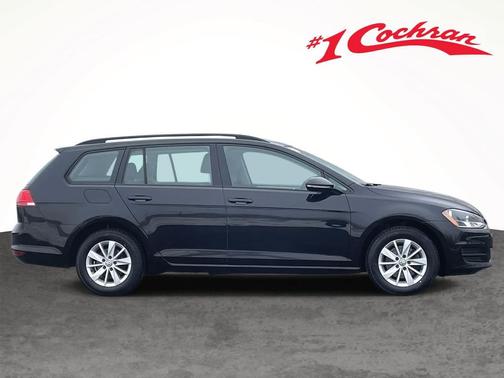 2016 Volkswagen Golf SportWagen TSI S 4-Door