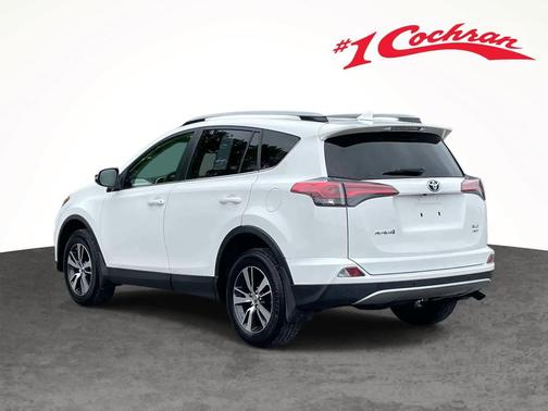 Super White 2017 Toyota RAV4 XLE