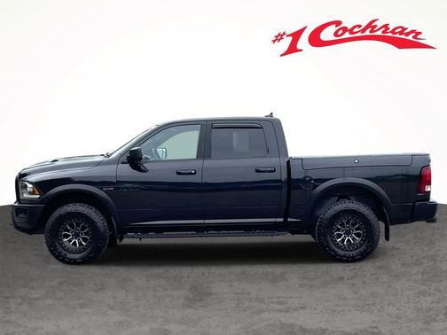 Brilliant Black Crystal Pearlcoat 2018 RAM 1500 Rebel