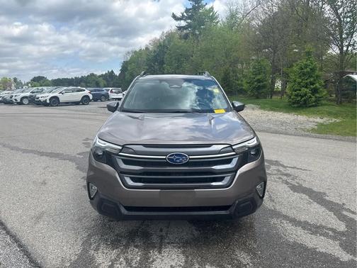 Brilliant Bronze Metallic 2025 Subaru Forester Premium
