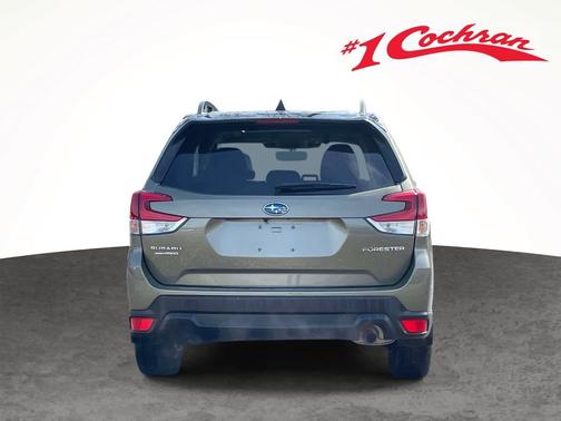 Autumn Green Metallic 2024 Subaru Forester Premium