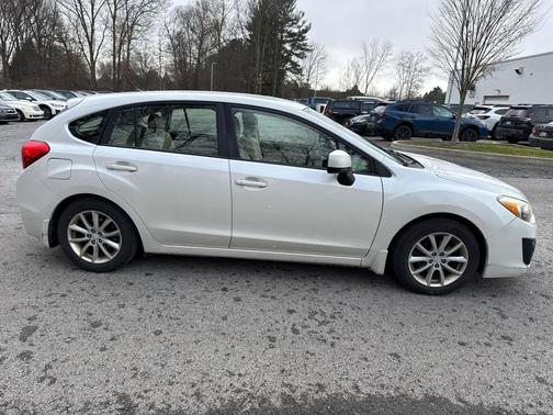 2013 Subaru Impreza 2.0i Premium