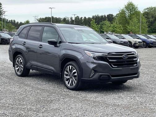 Magnetite Gray Metallic 2026 Subaru Forester Touring