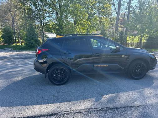 Crystal Black Silica 2024 Subaru Crosstrek Wilderness