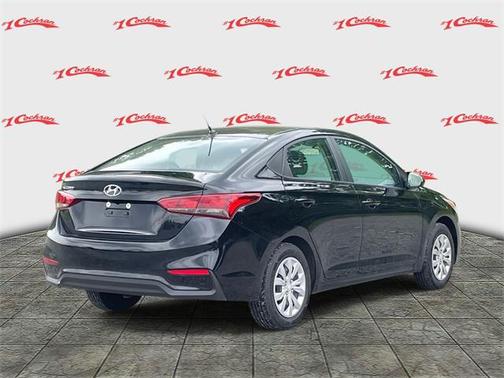 2022 Hyundai Accent SE