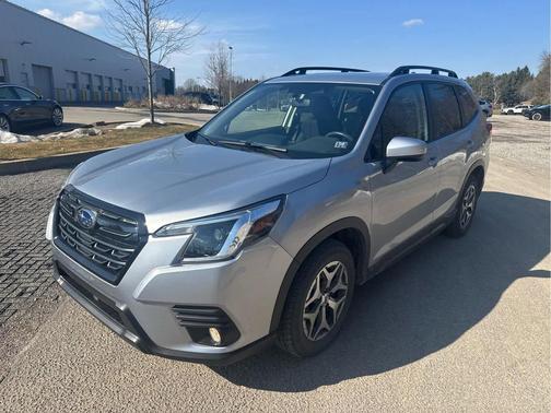 2022 Subaru Forester Premium
