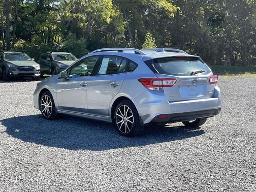 2017 Subaru Impreza 2.0i Limited