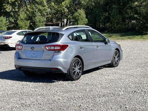 2017 Subaru Impreza 2.0i Limited
