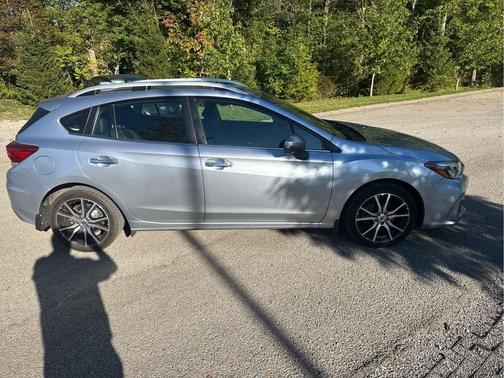 2017 Subaru Impreza 2.0i Limited