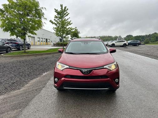 Ruby Flare Pearl 2018 Toyota RAV4 XLE