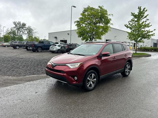Ruby Flare Pearl 2018 Toyota RAV4 XLE