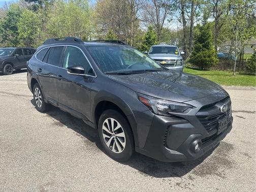 Magnetite Gray Metallic 2025 Subaru Outback Premium