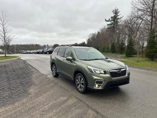 Jasper Green Metallic 2019 Subaru Forester Limited