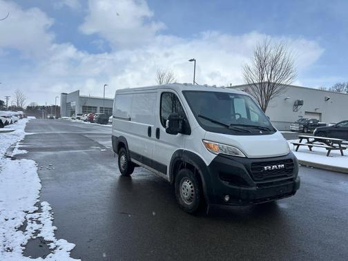 2025 RAM ProMaster 1500 Low Roof