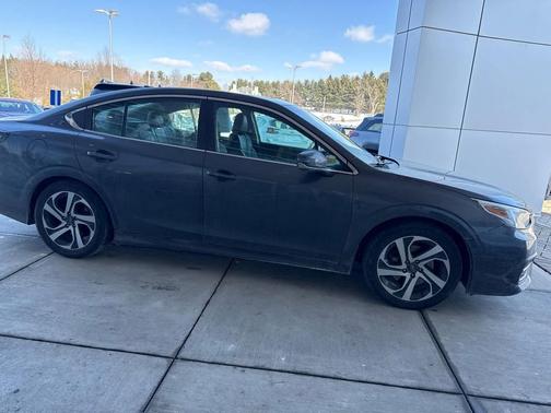 2022 Subaru Legacy Limited