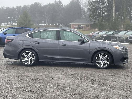 2022 Subaru Legacy Limited