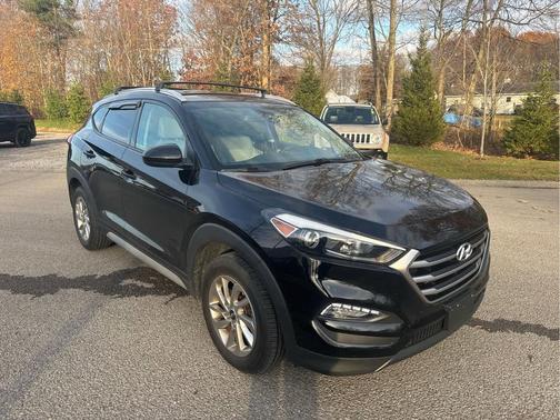 2018 Hyundai TUCSON SEL