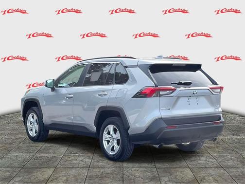 2019 Toyota RAV4 Hybrid XLE