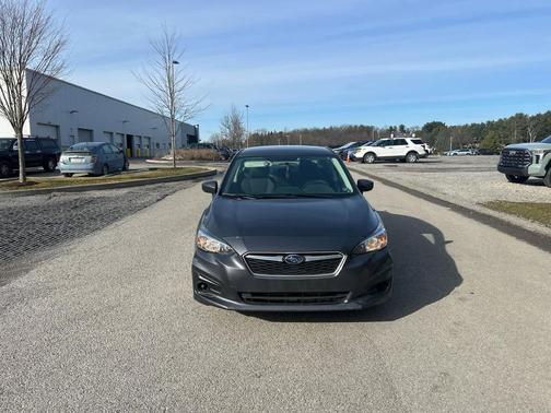 2019 Subaru Impreza 2.0i