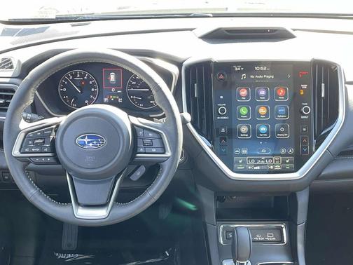 Crystal Black Silica 2026 Subaru Ascent Limited 7-Passenger