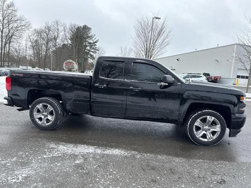2017 Chevrolet Silverado 1500 Custom