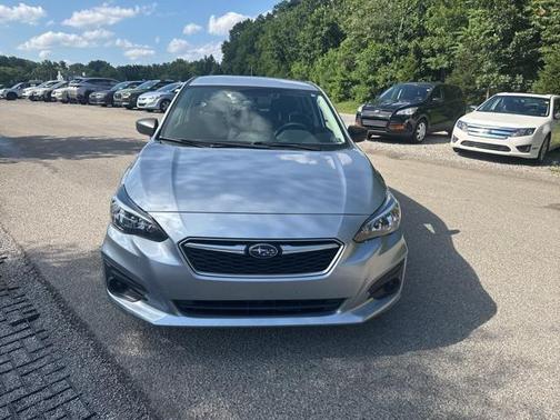 2019 Subaru Impreza 2.0i