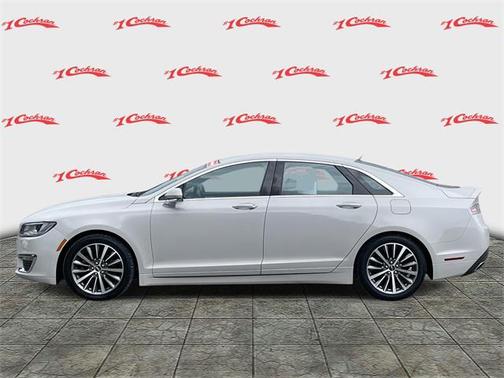 2020 Lincoln MKZ Standard