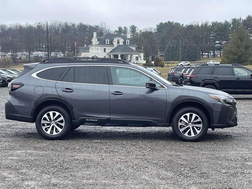 2025 Subaru Outback Premium