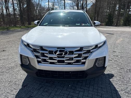 Ice White 2022 Hyundai SANTA CRUZ SEL Premium