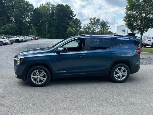 Downpour Metallic 2024 GMC Terrain SLE