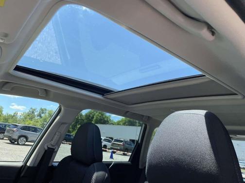 Ice Silver Metallic 2023 Subaru Forester Premium