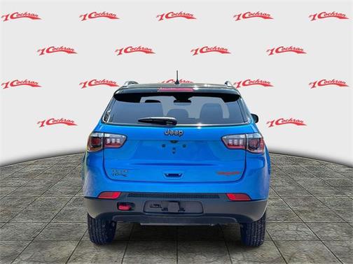 2023 Jeep Compass Trailhawk