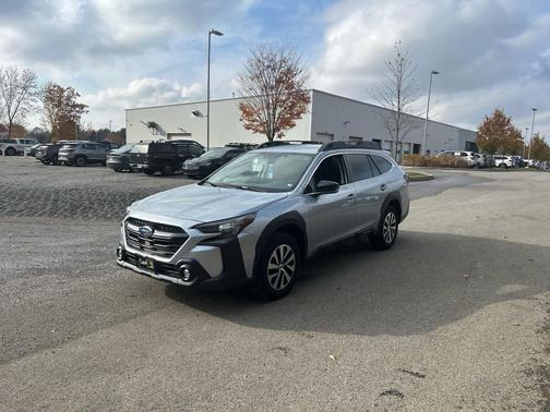 2024 Subaru Outback Premium