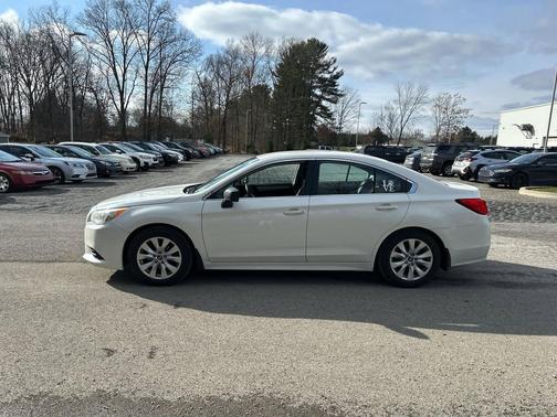 2017 Subaru Legacy Base