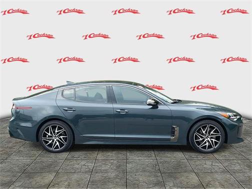 2022 Kia Stinger GT-Line