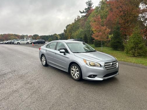 2016 Subaru Legacy Premium