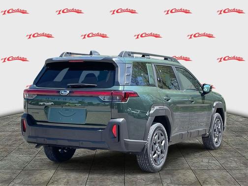Deep Emerald Green Pearl 2026 Subaru Outback Premium