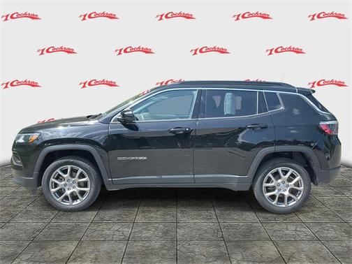 2022 Jeep Compass Latitude Lux