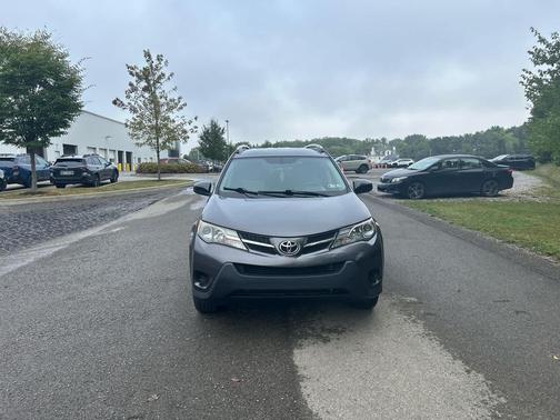 2014 Toyota RAV4 LE
