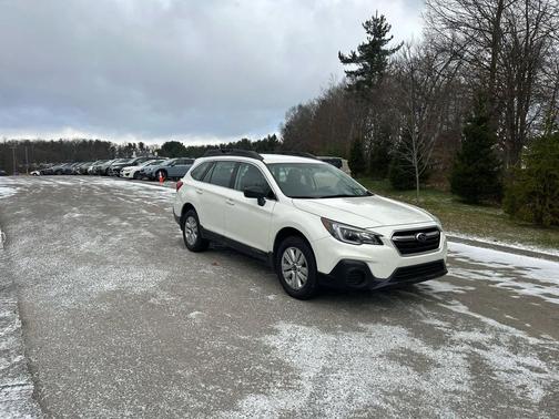 2018 Subaru Outback 2.5i