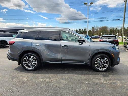 Graphite Shadow 2023 INFINITI QX60 Luxe