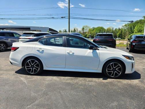 White 2024 Nissan Sentra SR
