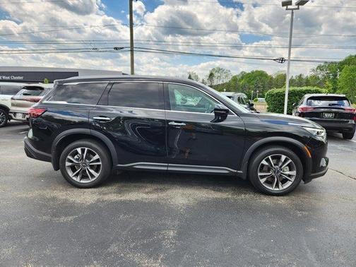 Mineral Black 2023 INFINITI QX60 Luxe