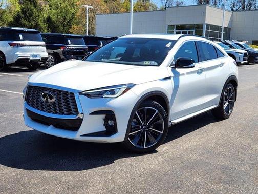 Radiant White 2025 INFINITI QX55 LUXE