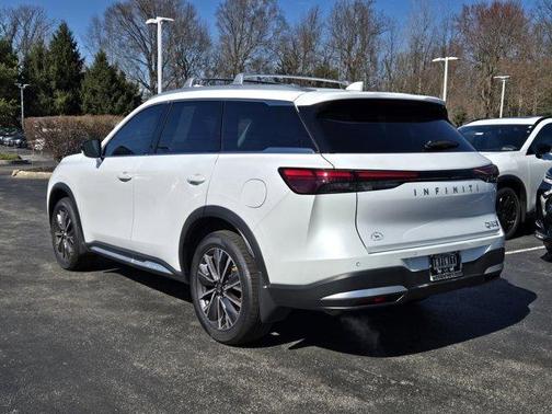 Radiant White 2026 INFINITI QX60 Luxe