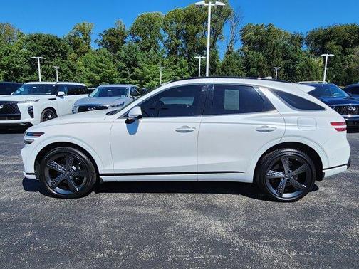 White 2023 Genesis GV70 2.5T