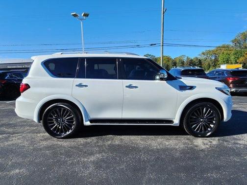 Moonstone White 2024 INFINITI QX80 SENSORY