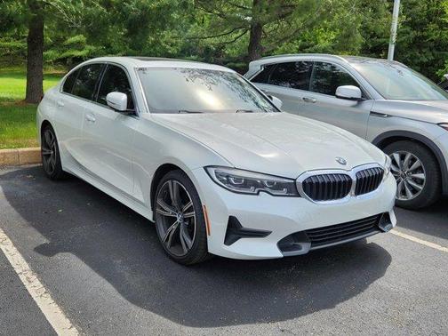 Mineral White Metallic 2021 BMW 330 i xDrive
