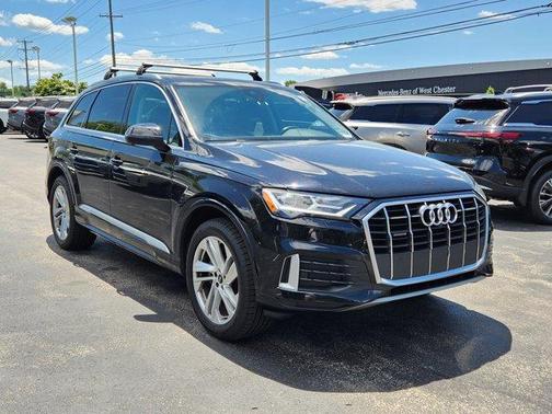 Orca Black Metallic 2021 Audi Q7 45 Premium Plus